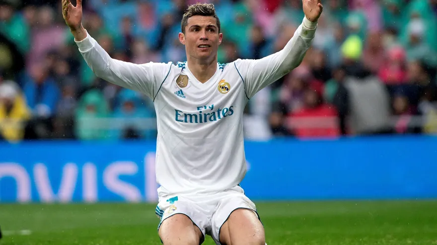 Futuro de Ronaldo en el Real Madrid es otra vez foco de especulaciones