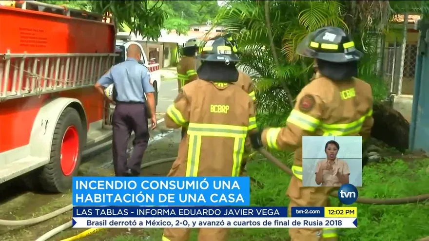 Incendio consume habitación en una vivienda en Los Santos