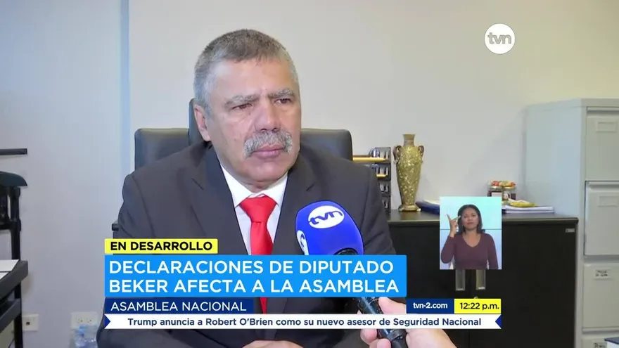 Diputados reaccionan tras afirmaciones de Abel Beker