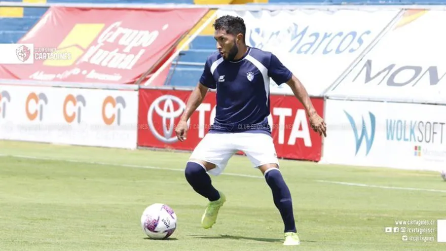 Costa Rica registra su primer futbolista contagiado de COVID-19