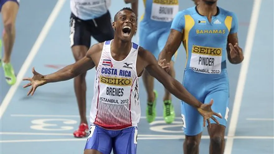 Costarricense Brenes gana los 400 metros en mundial bajo techo