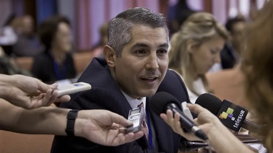 EEUU envía funcionario a Cuba para hablar de ébola