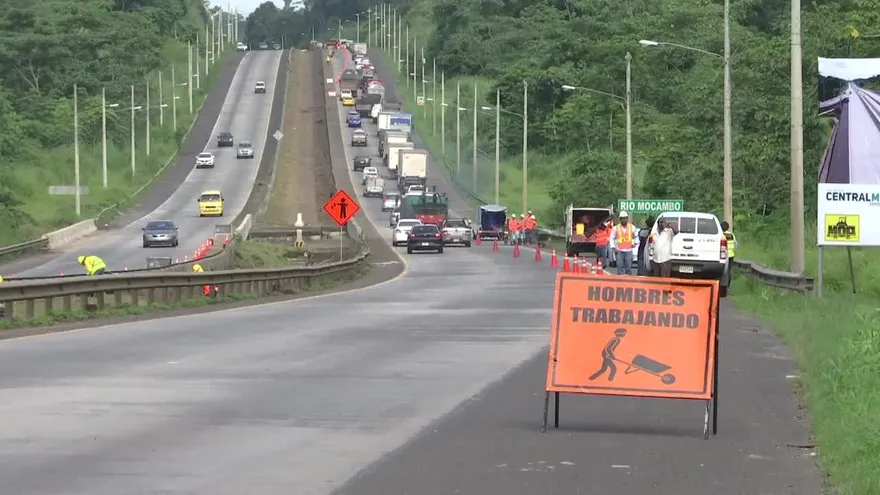 Inician trabajos de mantenimiento en la vía al Puente Centenario