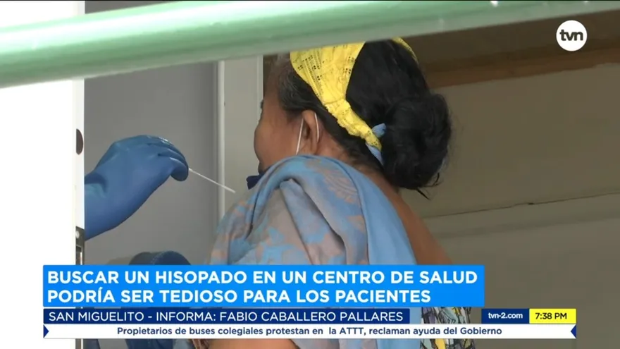 Quejas para realizarse un hisopado en un centro de salud