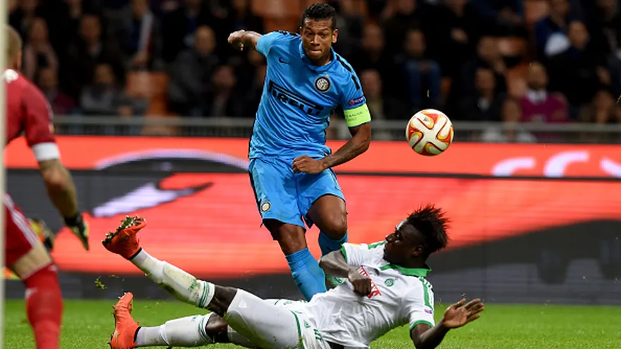 Inter y Saint-Étiene protagonizan un empate gris