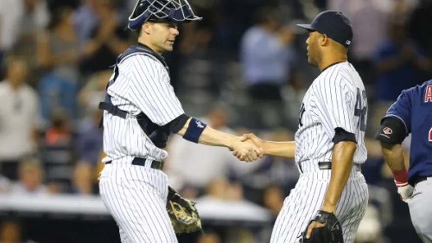 Yanquis superan a Indios. Rivera salva su juego 21