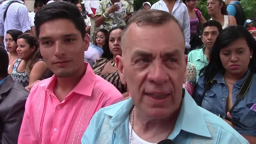 Boda gay masiva en Acapulco