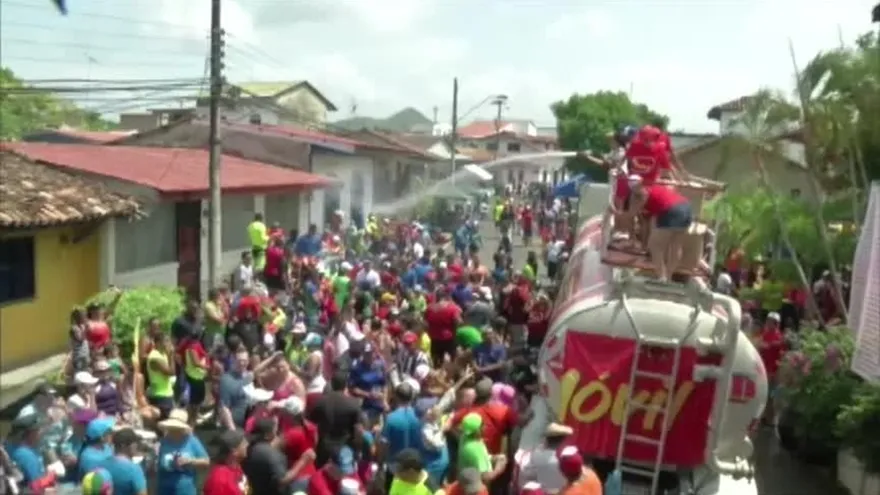 Comparsas no saldrán en carnaval acuático en Penonomé