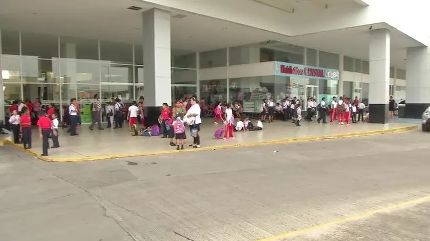 Denuncian supuesto caso de desfalco en escuela Ernesto T. Lefevre