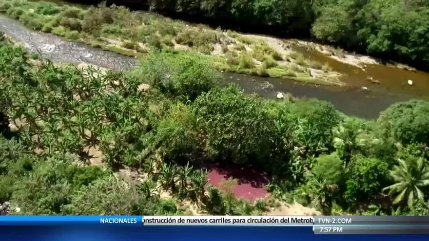 Río Pacora en medio de la contaminación