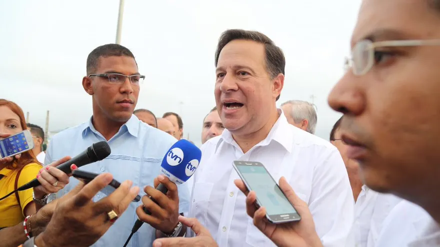 Presidente Varela y Administrador del Canal llegan a Esclusa de Agua Clara