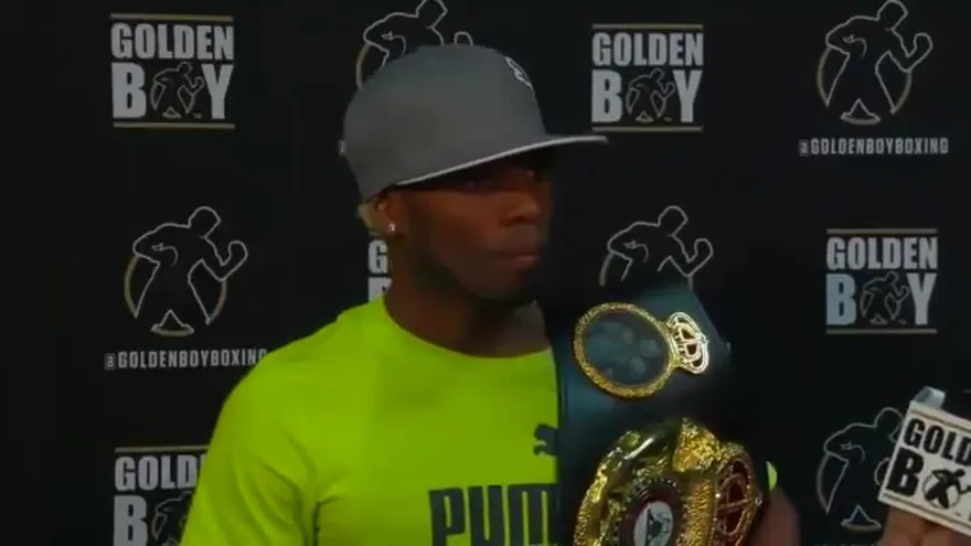 Jezreel Corrales busca ganarse su puesto en EE.UU.