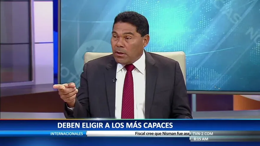 Analizan perfil requerido para reemplazar a jefes de estamentos de seguridad