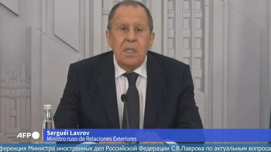 Canciller ruso anula viaje tras cierre de espacio aéreo en países vecinos