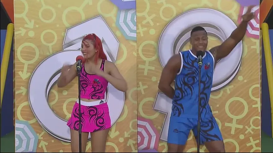 Anonymous repartió unos cuantos baldazos en el Desafío Musical