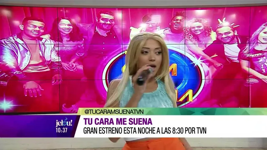 Alexa imita a Christina Aguilera