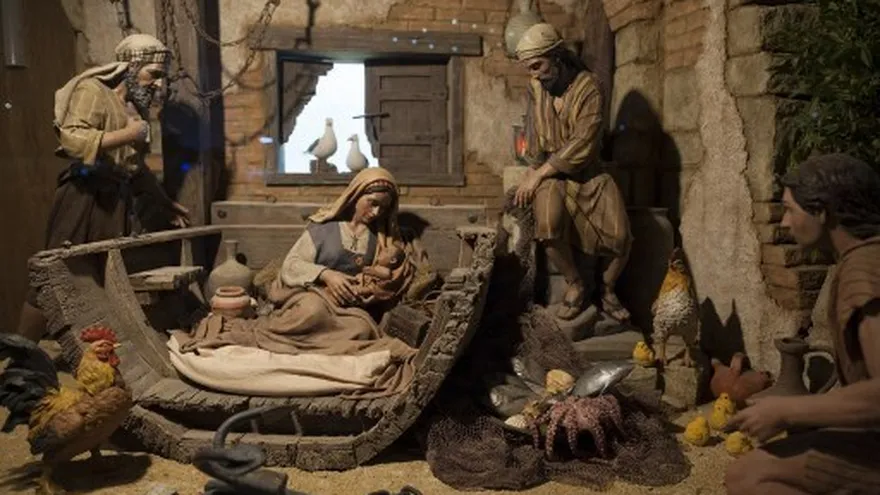 Figuras de un pesebre