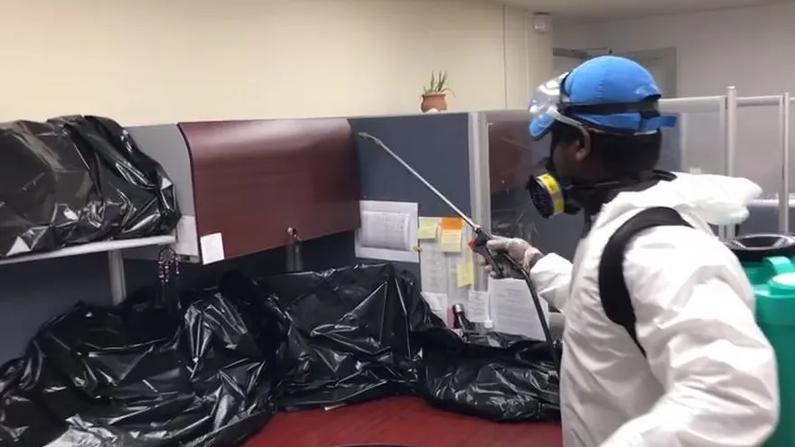 Servicio Nacional de Migración desinfecta y sanitiza sede principal