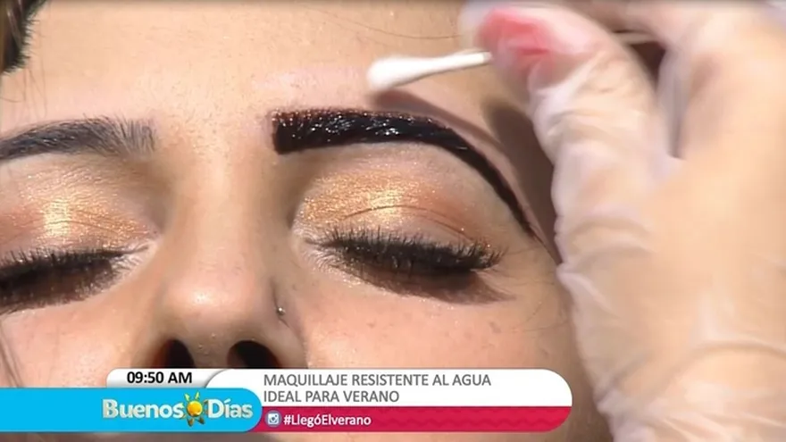 Maquillaje semipermanente de cejas