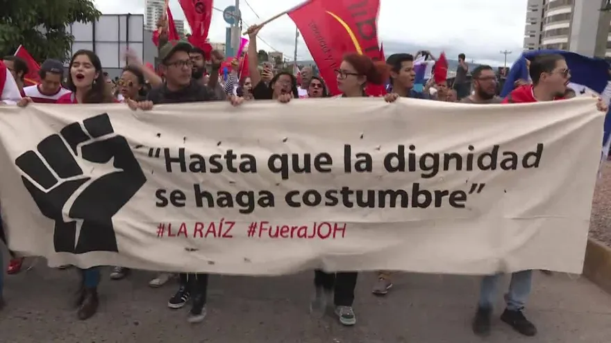 Honduras reanuda conteo de votos entre protestas por “fraude”