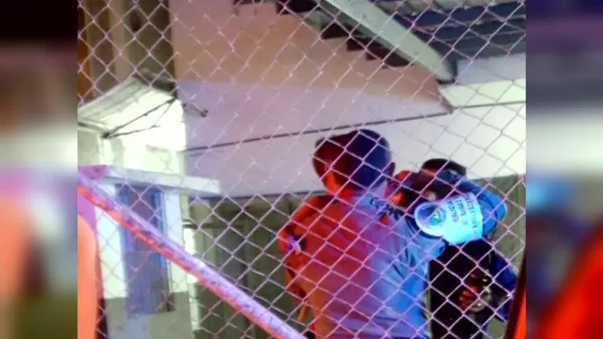 Senniaf investiga caso de menor abandonado en una fábrica