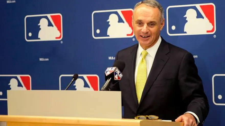 MLB sigue con planes de realizar juego en Cuba