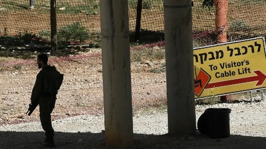 Israel confirma haber disparado misiles contra Siria