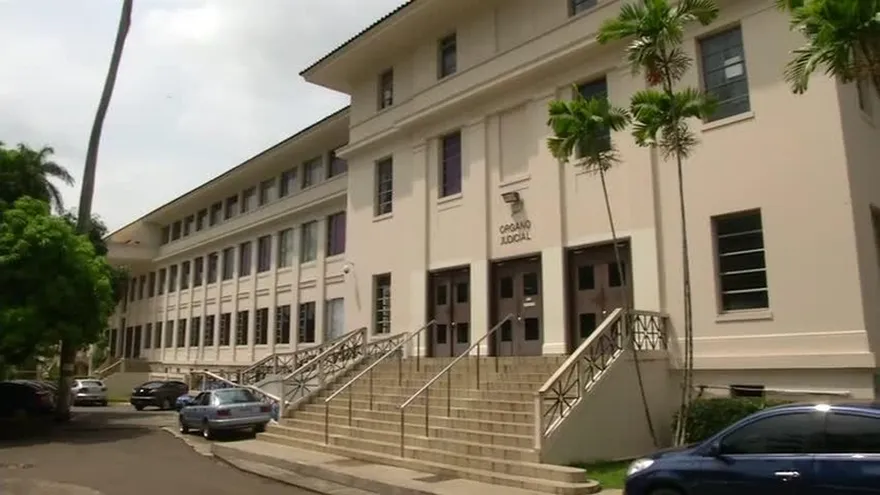 MP podría apelar sobreseimiento a exministros por comida deshidratada