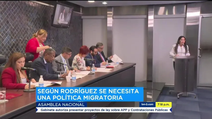 Comisión de gobierno prohíja proyecto migratorio